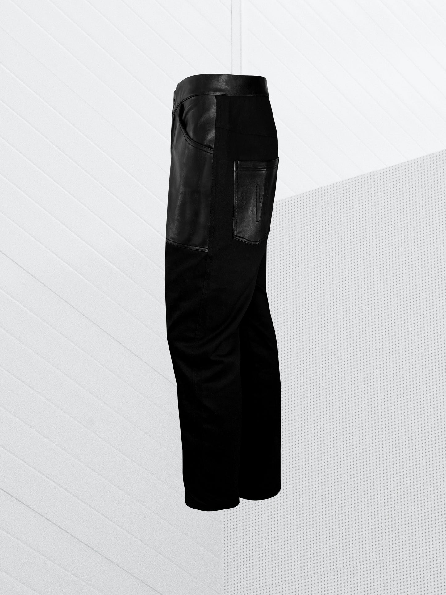 W ESSENTIAL DENIM LEATHER JEANS